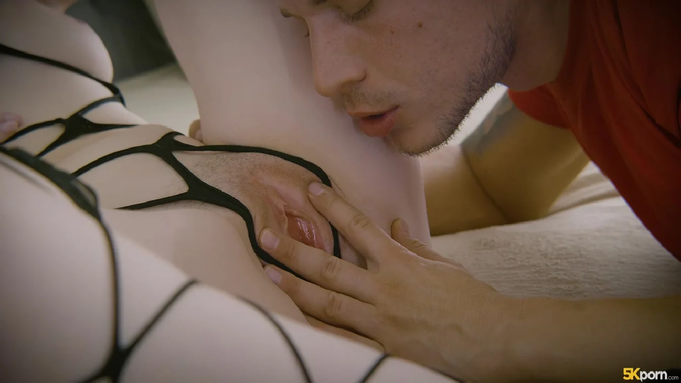 Preview of 5KPornIsabella Sexy